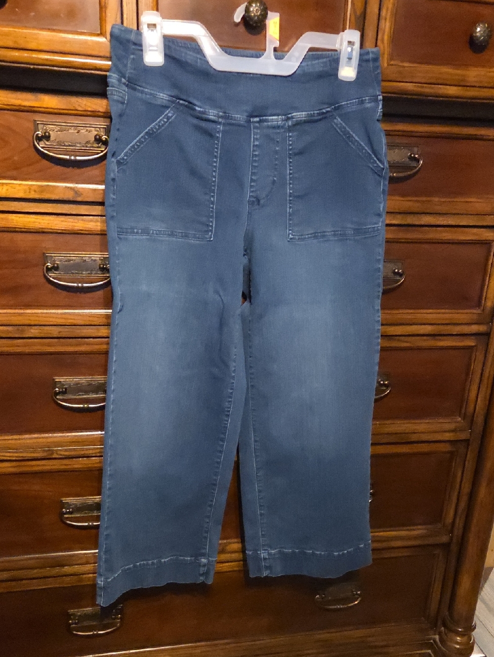 Belle by Kim Gravel Indigo Cropped Wide-Leg Pull-On Jeans